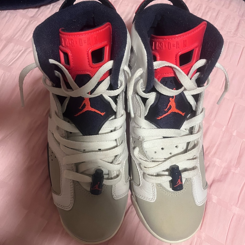 Jordan Retro 6